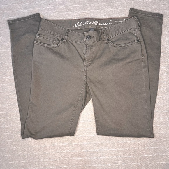 Eddie Bauer Denim - EDDIE BAUER Curvy Jeans size 4 light tan